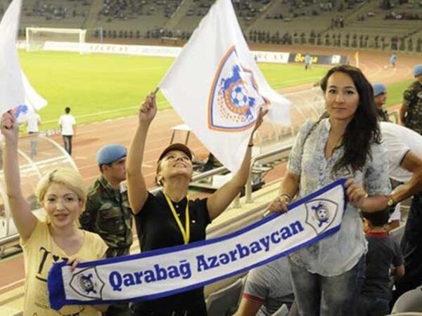 “Qarabağ” xanım azareşləri üçün girişi pulsuz etdi