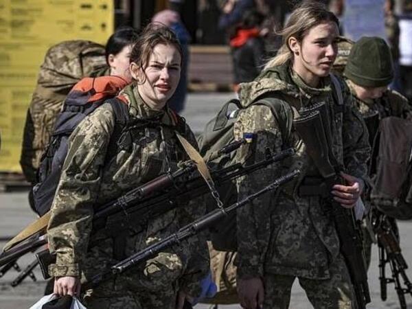 Qadınların hərbi xidmətinə dair yayılan xəbərlərə reaksiya