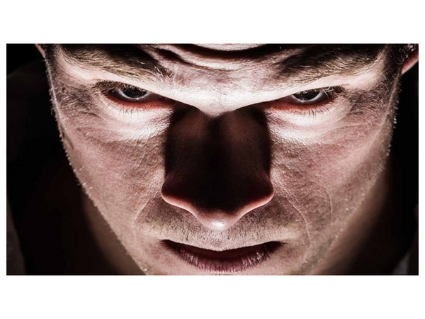 Ətrafınızdakı "gizli" psixopatları ifşa edən sirr açıldı - MR cihazına girdilər, beyinləri...