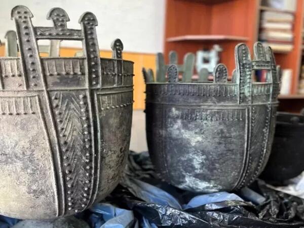 Hun dövrünə aid əşyalar TAPILDI