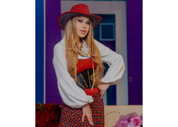 Rəqsanə: "Bir dəfə oğurluq etmişəm"