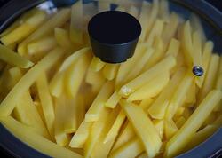 Kartof qızardarkən qazanın qapağı bağlanmalıdır?