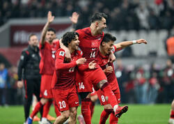 Türkiyə millisi tarixi uğura görə miyonlar qazandı
