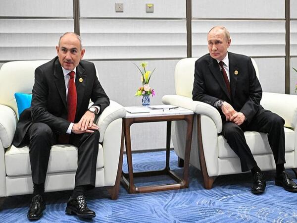 Putin və Paşinyan arasında görüş keçirilir - <span class="color_red">YENİLƏNİB</span>