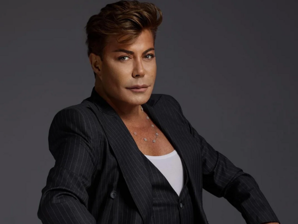 Məşhur sənətçinin milyonluq sərvəti üzə çıxdı