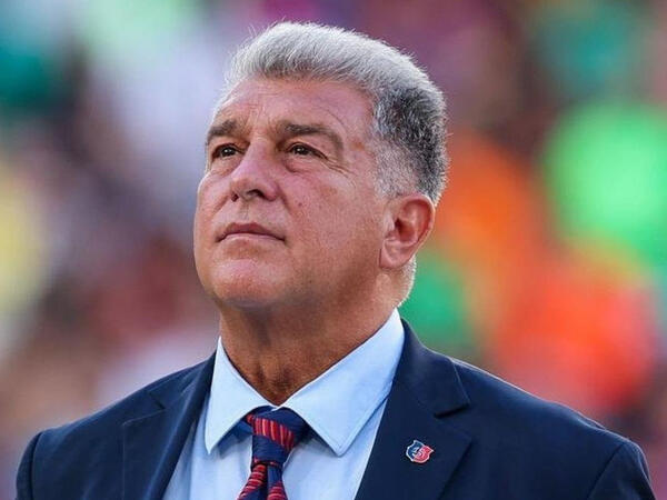 Laporta hər şeyi rədd etdi