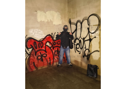 Nizami Kino Mərkəzində vandalizm edənlərin FOTOsu - <span class="color_red">YENİLƏNİB</span>