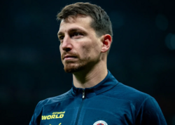 Saxlanılan "Fənərbağça" futbolçusu ilə bağlı qərar verildi