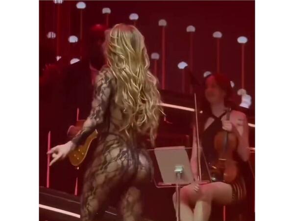 56 yaşlı Ceylo geyimi və rəqsi ilə gündəm oldu - <span class="color_red">VİDEO</span>