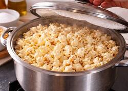 Qarğıdalı partladarkən bu hiyləni mütləq edin