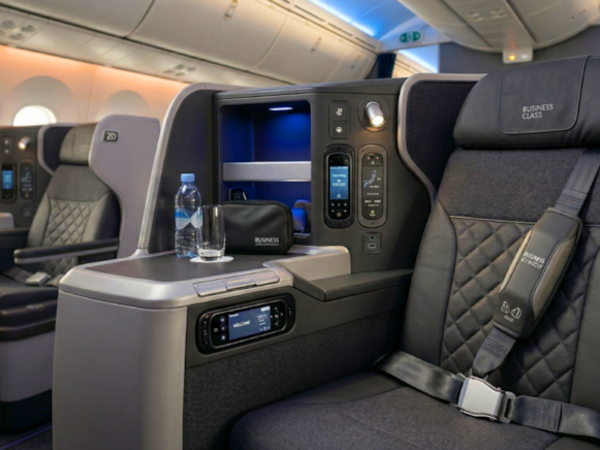 Sən demə, təyyarədəki bahalı oturacaqların səbəbi bu imiş