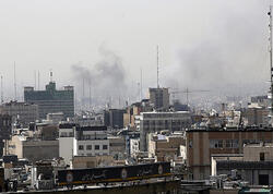 Tehranda 2 yaşayış binası vuruldu - Ölənlər var - <span class="color_red">VİDEO</span>