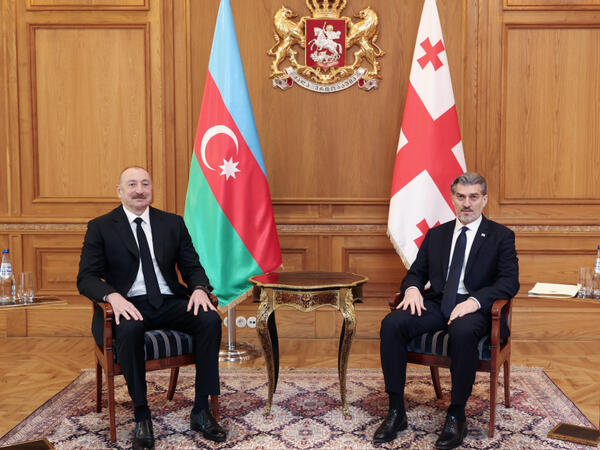 İlham Əliyevin Mixeil Kavelaşvili ilə təkbətək görüşü olub - FOTO