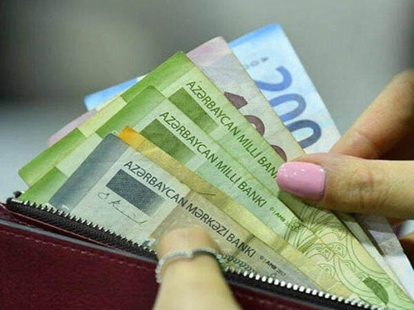 Bu şəxslərin maaşları arta bilər