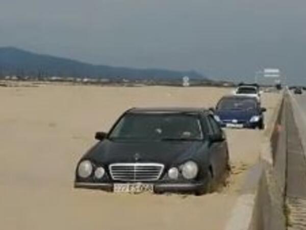 Bu yolu da sel suları basıb - Texnikalar cəlb olundu - <span class="color_red">VİDEO</span>