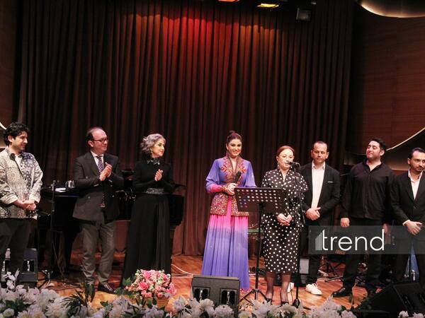 Bakıda Norveçdə yaşayan Arzu Rzayevanın yaradıcılığ gecəsi keçirilib – Gülnara Xəlilovadan musiqili sürpriz - <span class="color_red">VİDEO - FOTO</span>