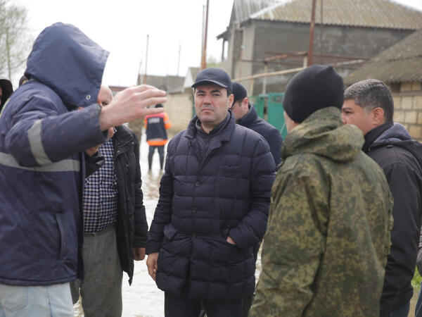 İcra başçısı Nabranda sel sularından zərər çəkmiş sakinlərlə görüşdü - <span class="color_red">FOTOlar</span>