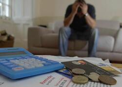 Banka borcu olanların NƏZƏRİNƏ - Maaşınızdan bu qədər tutula bilər