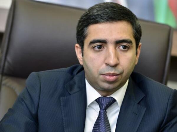 Zaur Əliyev postunu onlarla bölüşür - <span class="color_red">FOTO</span>