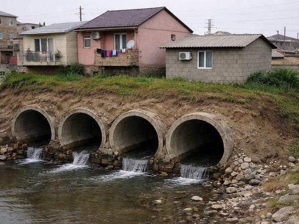 3 mindən çox ev kollektorun üzərində yerləşir - Hər an sökülə bilər
