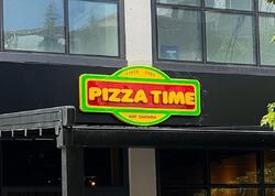 "Pizza Time" restoranında baş verən zəhərlənmə ilə bağlı araşdırma başlandı