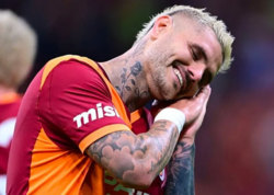 Hamı yatanda İkardidən gecə yarısı atmacalı PAYLAŞIM - <span class="color_red">FOTO</span>