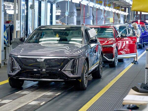 270 mindən çox avtomobil geri çağırılır: "Chevrolet", "Cadillac"...