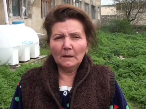 “Uşaqları diləndirir, yemək vermir” - <span class="color_red">VİDEO</span>