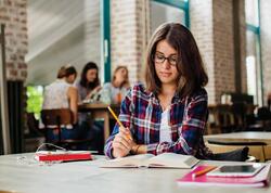 Abituriyentlərin NƏZƏRİNƏ: Artıq imtahanlarda bu bacarıqlara diqqət yetiriləcək