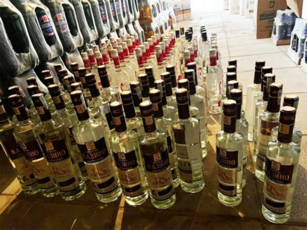 Topdansatış mağazasında alkoqollu içkilərdə uyğunsuzluq aşkarlanıb - <span class="color_red">FOTO</span>