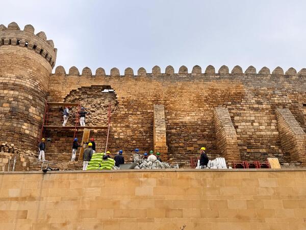 Qala divarının qorunması üçün operativ tədbirlər görülür - <span class="color_red">FOTO</span>