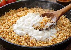 Plovu dən-dən edən qatıq hiyləsi