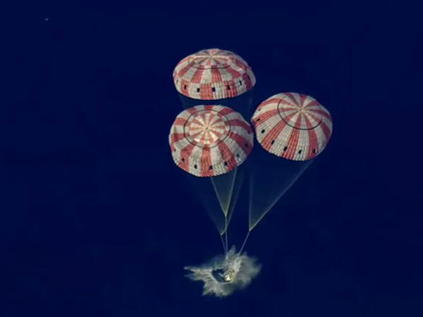 “Artemis II” Yerə qayıtdı - <span class="color_red">FOTO</span>