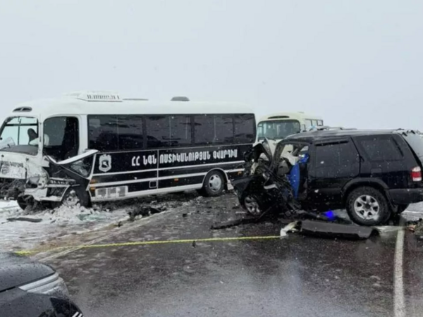 Paşinyanın kortejində qəza: Ölən və yaralanan var