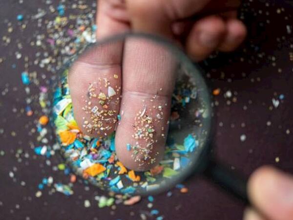 Mikroplastik təhlükəsi - Körpələr daha çox risk altındadır