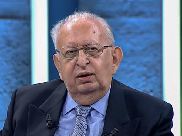 Hüsaməddin Cindoruk vəfat etdi