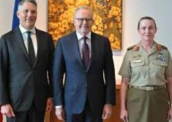 Bu ölkədə ilk dəfə qadın ordu komandanı oldu - <span class="color_red">FOTO</span>
