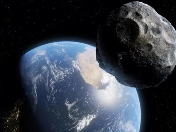 40000 asteroid Yerə yaxınlaşır