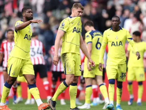 "Tottenhem"in heyətində ciddi itki