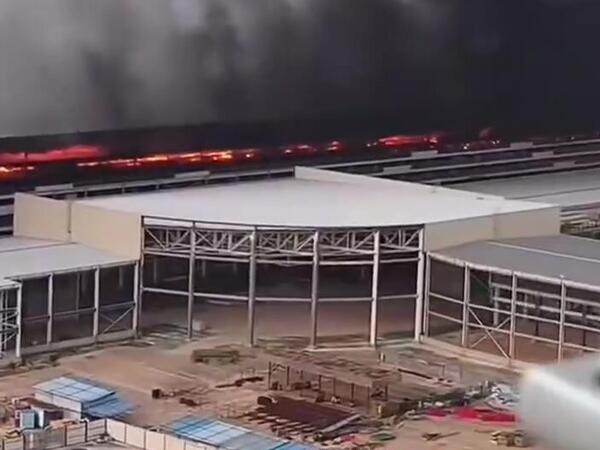 BYD-nin zavodunda güclü YANĞIN - <span class="color_red">VİDEO</span>