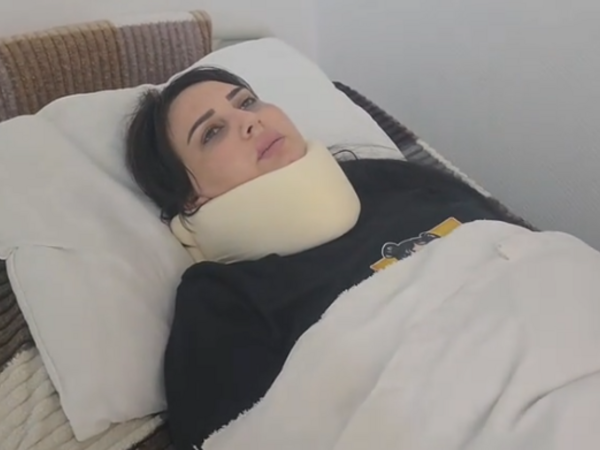 Müğənni sevgilisi tərəfindən döyüldü - Xəstəxanaya yerləşdirildi - <span class="color_red">VİDEO</span>