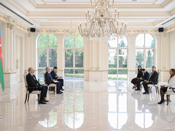Prezident İlham Əliyev Kolumbiyanın Azərbaycanda yeni təyin olunmuş səfirini qəbul edib - VİDEO - FOTO