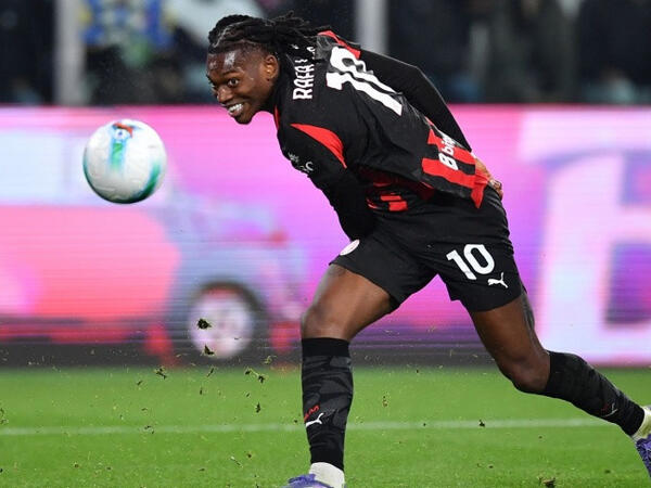 Rafael Leau “Milan”dan GEDİR