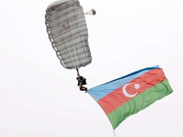 Azərbaycan hərbçilərinin görüntüləri qürur verdi - <span class="color_red">VİDEO</span>