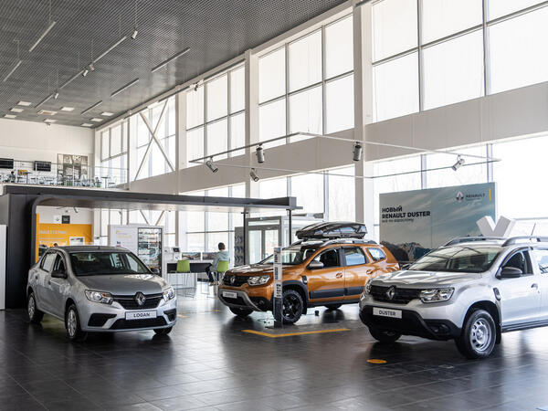 Məşhur avtomobil şirkəti 2400 nəfəri işsiz qoyacaq