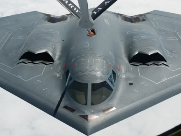 ABŞ-də yeni bombardmançı təyyarənin ilk <span class="color_red">FOTOları</span>