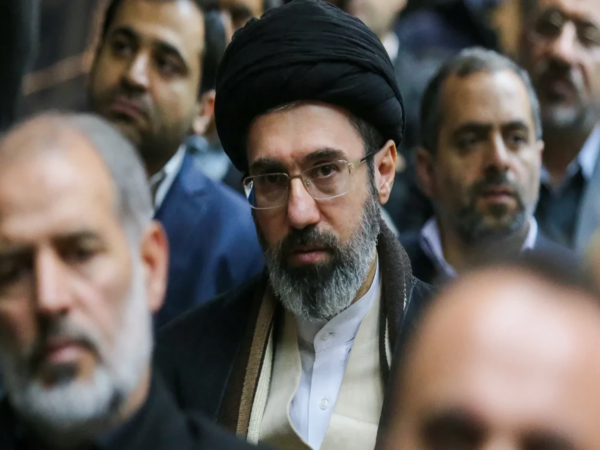 "Müctəba Xamenei xəsarətləri səbəbindən idaretməni tam icra edə bilmir"