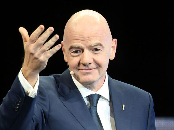 İnfantino İranın DÇ-2026-da iştirakı barədə danışıb