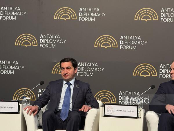 Azərbaycan sülh gündəliyinə tam sadiqdir - Hikmət Hacıyev