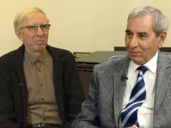 “Atam 8 dəfə öz musiqiləri altında əməliyyat olunub”